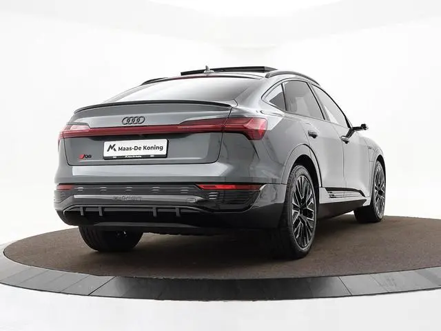 Audi Q8 Sportback e-tron 55 Quattro S Edition 115 kWh 408pk · SOH 94,8% · Panoramadak · 360 Camera ·...