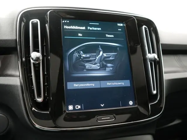 Volvo C40