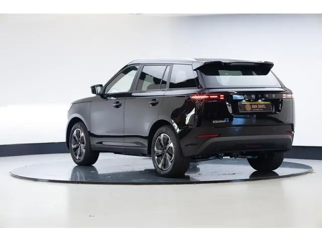 Jaecoo 5 EV Exclusive 61 kWh | Carbon Crystal Black Pearl | NL Auto | Rijklaar | 7 jr garantie |