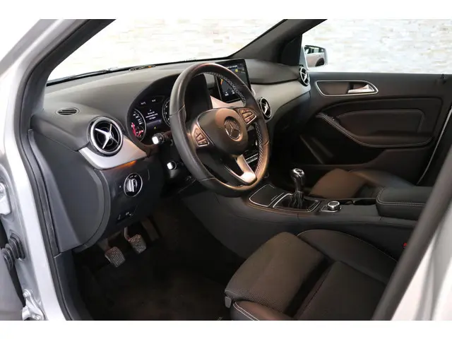 Mercedes-Benz B-klasse 180 Ambition