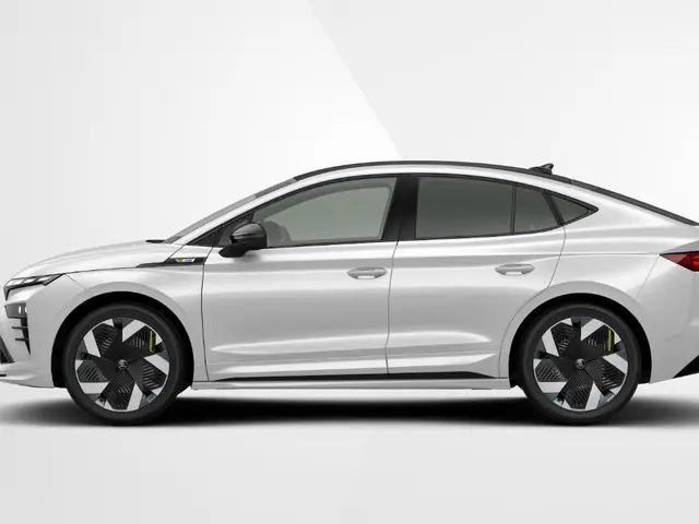 Škoda Enyaq coupé RS 340 PK | 21'' inch Vision Velgen | Business Upgrade Advanced | Trekhaak wegklap...