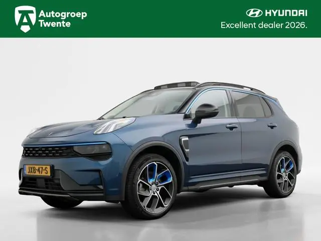 Lynk & Co 01