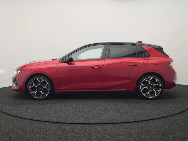 Opel Astra 1.6 GS Line Plug In Hybrid 180pk Dealer O.H. PHEV | Adaptive Cruise | Head Up | 360 Camera | Sportstoelen & Stuur Verwarmd | 18"L.M | Apple Carplay | Sfeerverlichting | Keyless | Blis | DAB |