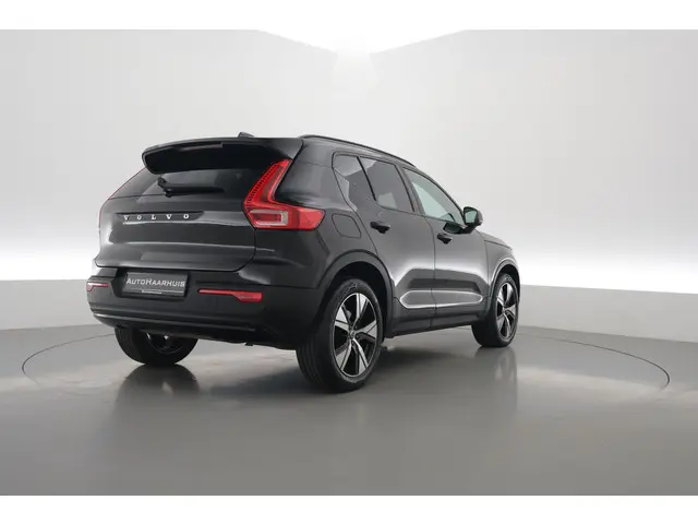 Volvo XC40 1.5 T4 Recharge R design | CarPlay | Adapt. Cruise | Navi | Stoel-Stuurverw. | Camera