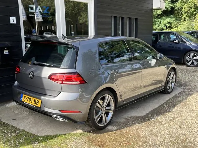 Volkswagen Golf 1.5 TSI Highline Business R Aut/Ecc/Navi/Pano/ Pdc
