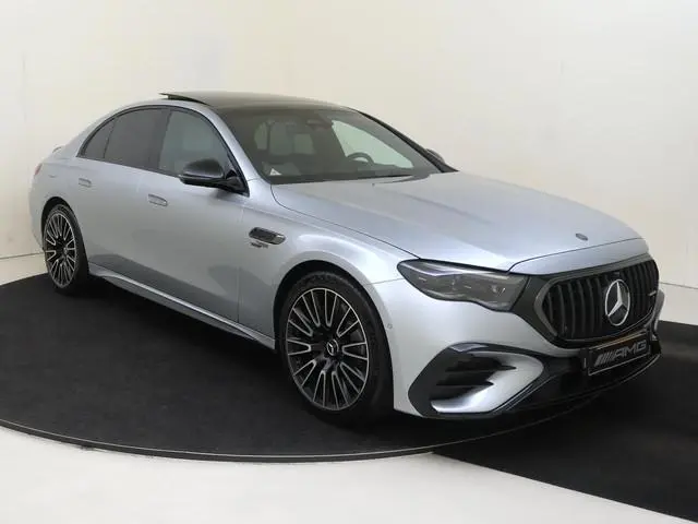 Mercedes-Benz E-klasse AMG 53 4MATIC+ Night Edition / Panoramadak/ SUPERSCREEN/ DYNAMIC PLUS/ Front...
