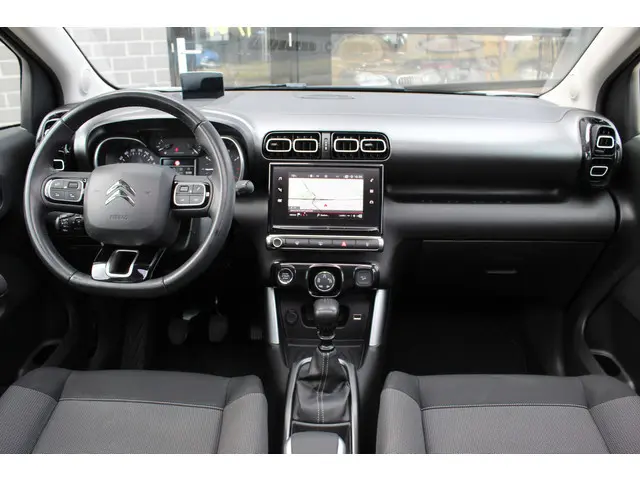 Citroën C3 Aircross 1.2 PureTech S&S Shine / Carplay / Panoramadak / Keyless