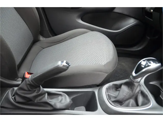 Opel Corsa 1.4 Edition 16' Alu