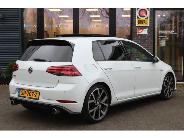 Volkswagen Golf 2.0 TSI GTI Performance NL-Auto/Pano/Navi Pro/LED/Camera/Keyless/Dynaudio/Virtual Co...