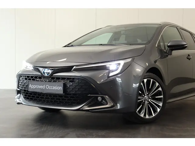Toyota Corolla Touring Sports