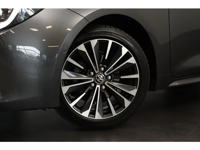 Toyota Corolla Touring Sports