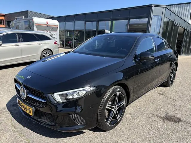 Mercedes-benz A-klasse 250 e Business Solution | AMG | Hybride | night pack | widescree