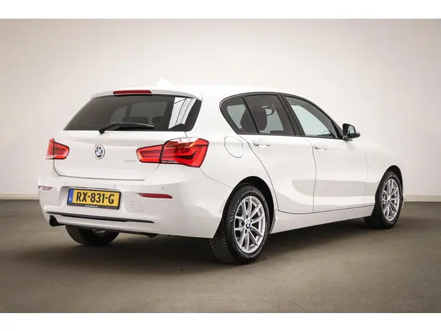 BMW 1-serie 118i Corporate Lease Executive | SPORT LINE / AUDIO MEDIA / COMFORT- PACK | DAB | DRAADL...