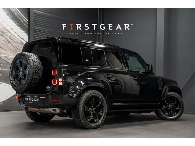 Land Rover Defender 110 2.0 P400e 110 XS Edition *Luchtvering / Panorama / Stoelventilatie / Meridian / Surround View / Keyless / Elektr. Trekhaak*