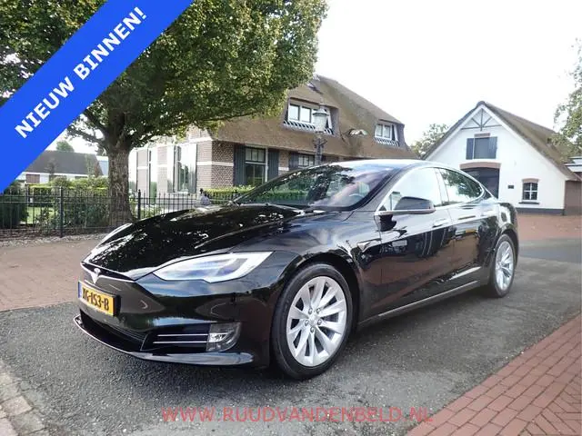 Tesla Model S 75D SOH 89% / AUTOPILOT / MCU2 / LUCHTVERING / PANO