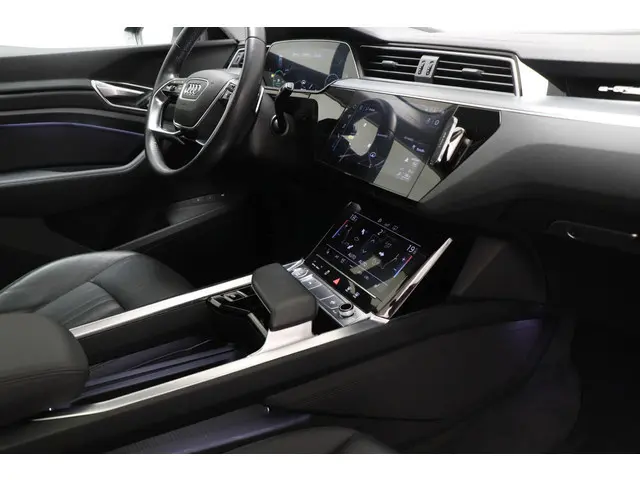 Audi e-tron e-tron 50 quattro Launch edition plus 71 kWh SOH 96% | PANORAMADAK | VIRTUAL COCKPIT | C...