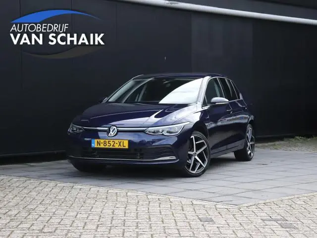 Volkswagen Golf 1.5 eTSI Style | DSG | MEMORY | ALCANTARA | CAMERA | STOELVERW. | APPLE CARPLAY | AD...
