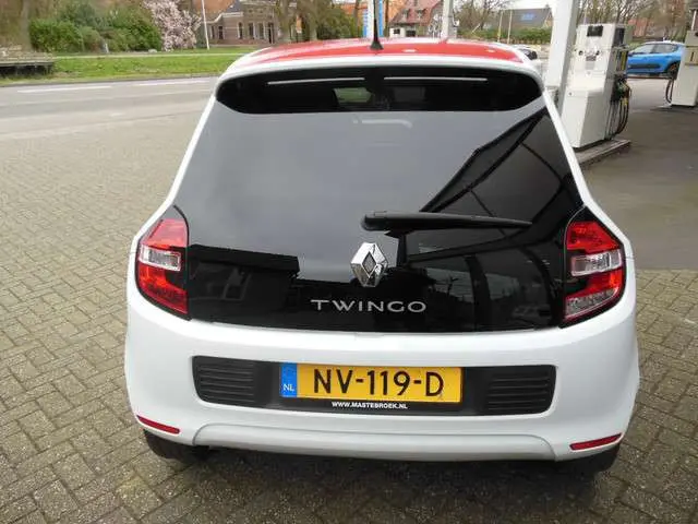 Renault Twingo 1.0 SCe Collection Staat in De Krim