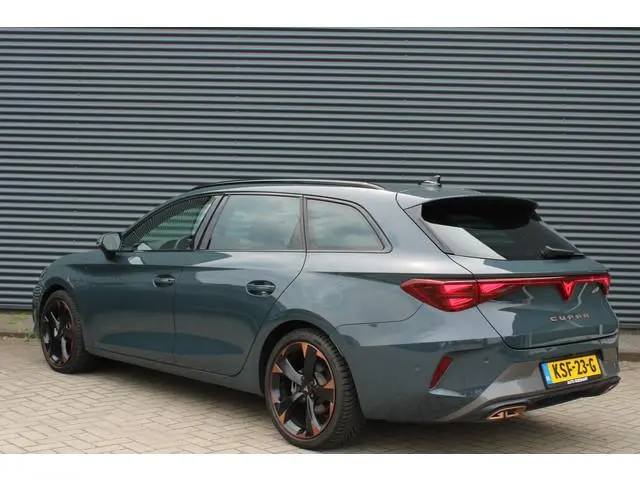 CUPRA Leon Sportstourer 1.5 TSI e-Hybrid Business Adaptive-Cruise Camera Stuur-en Stoelverwarming