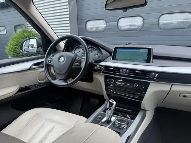 BMW X5 xDrive40e High Executive | 21 Inch Lichtmetalen Velgen | Navigatie | Parkeersensoren | Trekha...
