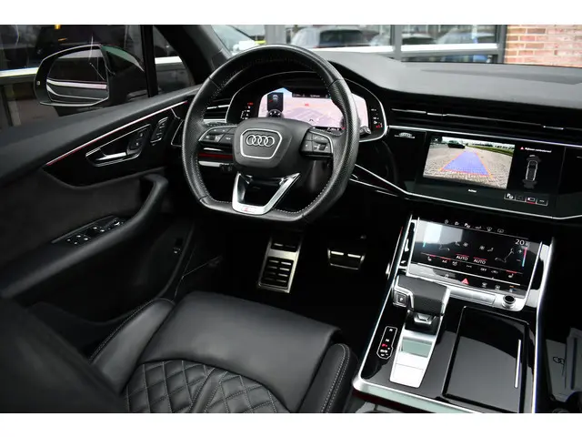 Audi Q7 50 TDI quattro S-Line 7pers Pano Trekh ACC HUD 22inch 4WS Standk