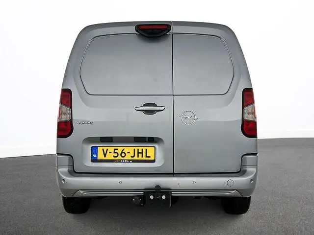 Opel Combo 1.5 BlueHDi 130PK L2 Automaat Apple Carplay / Android Auto Navigatie Trekhaak Airco Camer...
