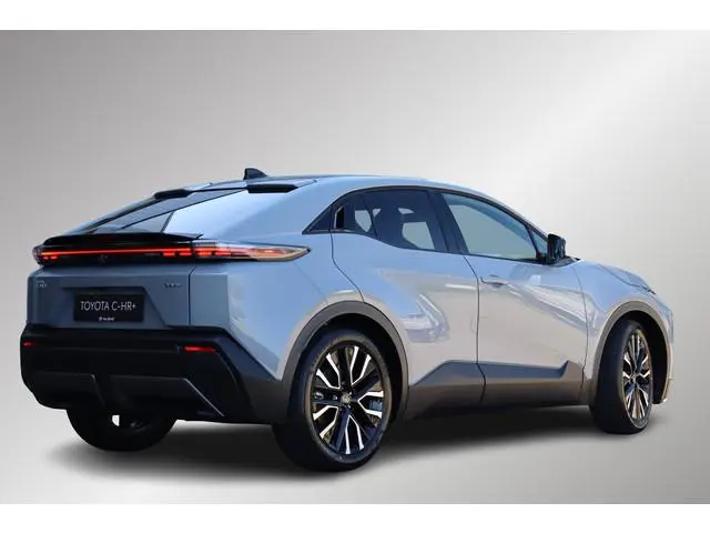 Toyota C-HR+