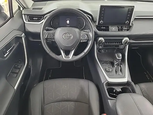 Toyota RAV4 2.5 Hybrid AWD Active 1e-Eig. & Dealer-Onderh. BOVAG-Garantie. NL-Auto.