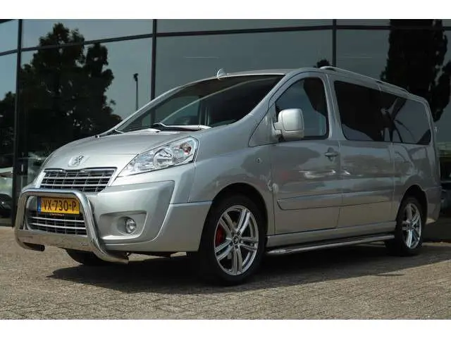 Peugeot Expert 229 2.0 HDI 128 PK L2H1*MARGE!*+ DRAADLOZE CARPLAY | 19 INCH | CAMERA | TREKHAAK 2000 KG | CRUISE CONTROL