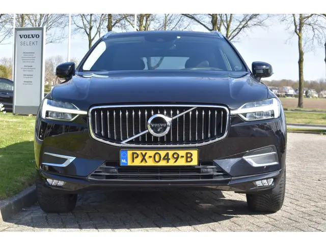 Volvo XC60 T5 254PK Automaat AWD Inscription | Trekhaak | Panodak | Standkachel | ACC | Stoelverwarm...