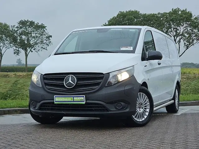 MERCEDES-BENZ EVITO 90kwh 332 kms wltp!!
