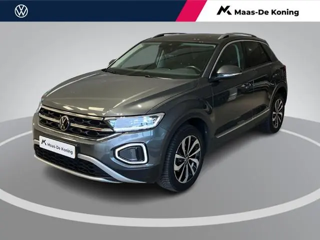 Volkswagen T-Roc 1.5TSI/150PK DSG Style · Camera  · Trekhaak · Apple/Android Car Play · Navigatie ·