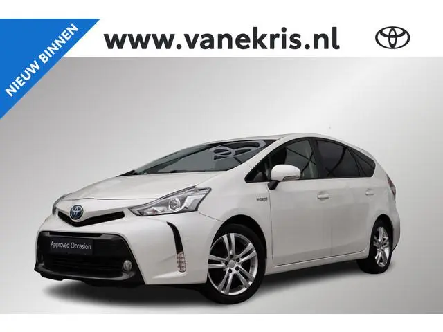 Toyota Prius + 1.8 Active Limited, 7-Persoons, Trekhaak, Stoelverwarming, Adaptieve cruise control.