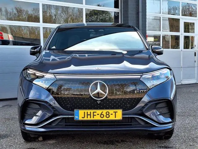 Mercedes-Benz EQS