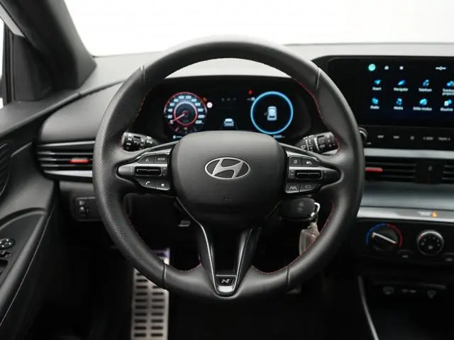 Hyundai i20 1.2 N Line | Navigatie | Private lease 429,- p.m. |