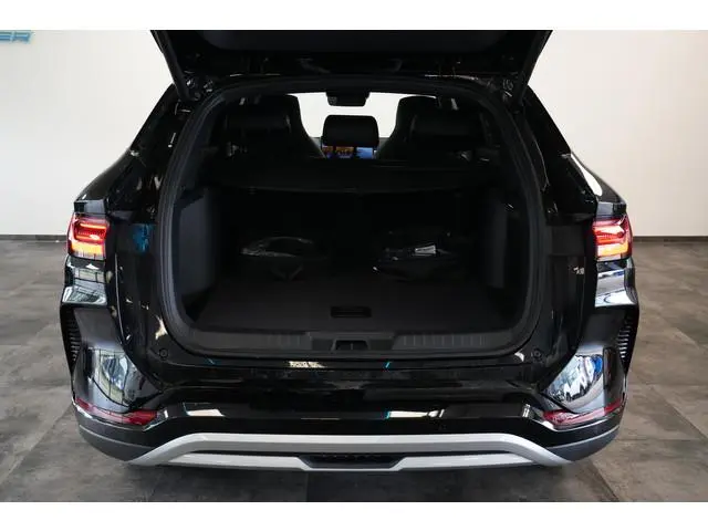 BYD SEAL U