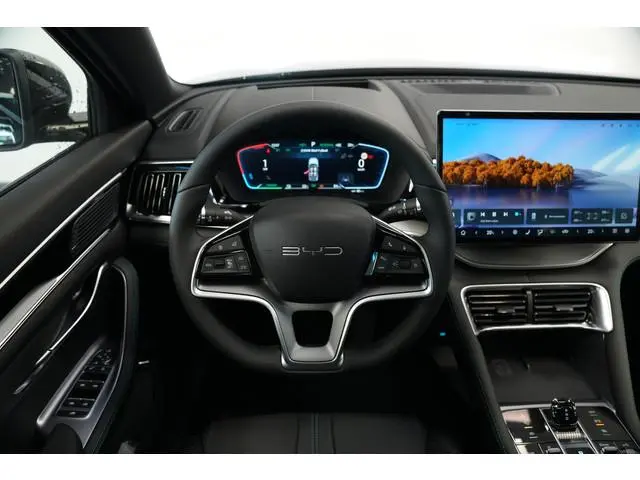 BYD SEAL U