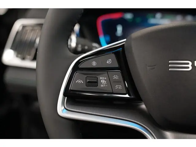 BYD SEAL U