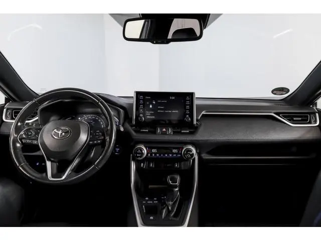 Toyota RAV4 2.5 Hybrid Bi-Tone | Adapt. Cruise | Winterpakket | PDC | Camera | App. Connect | ECC |...