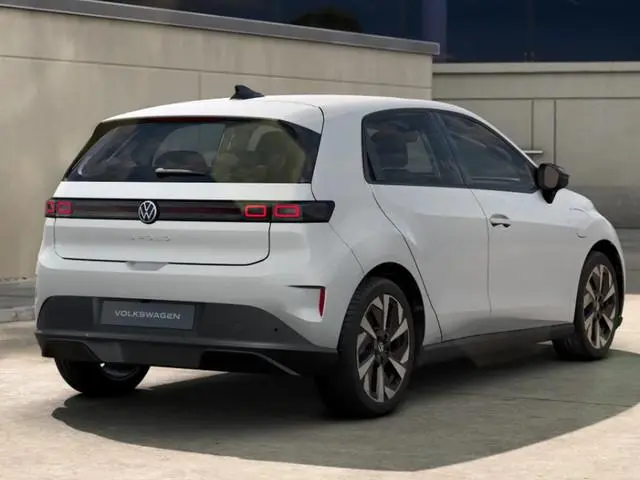 Volkswagen ID. Polo Life First Edition 52 kWh accu, 211 PK · Achteruitrijcamera · Draadloze telefoon...
