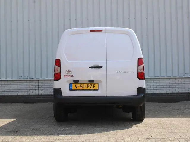 Toyota pro-ace