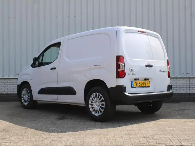 Toyota pro-ace