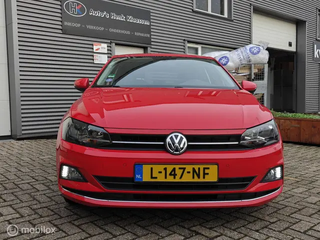 Volkswagen Polo 1.0TSi Highline Clima Stoelvw. PDCva. NAVI✅