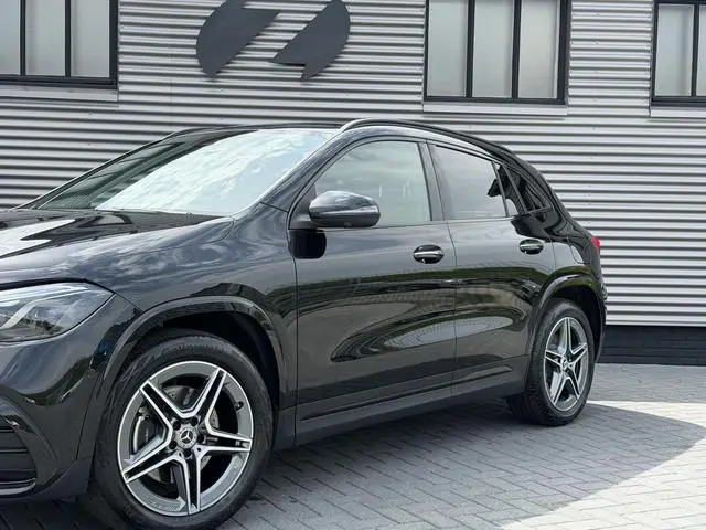 Mercedes-Benz GLA-klasse 250 e AMG Line | memory | trekh | distronic |