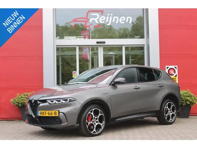 Alfa Romeo Tonale 1.5T Hybrid 160PK VELOCE | PREMIUM PACK: LEDEREN BEKLEDING/GEVENTILEERDE VOORSTOEL...