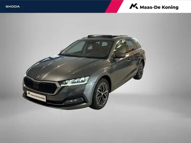 Skoda Octavia Combi 1.4TSI iV 150kW/204PK PHEV Business Edition Plus · Panoramadak · Trekhaak · Navi...
