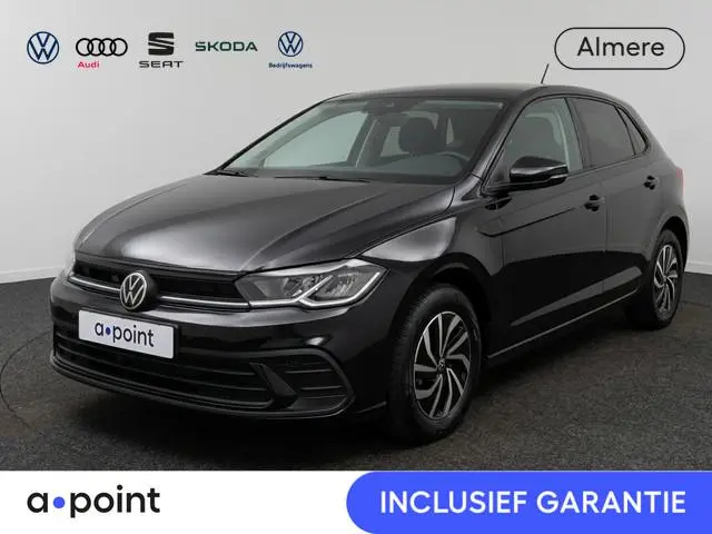 Volkswagen Polo 1.0 TSI Life Edition Automaat | Unieke kmstand! | Adapt. Cruise Controle | Parkeerse...
