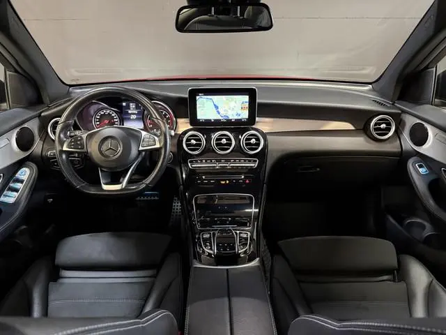 Mercedes-Benz GLC-klasse 250 4MATIC AMG Line Premium | Panoramadak | Stoelverwarming | Camera