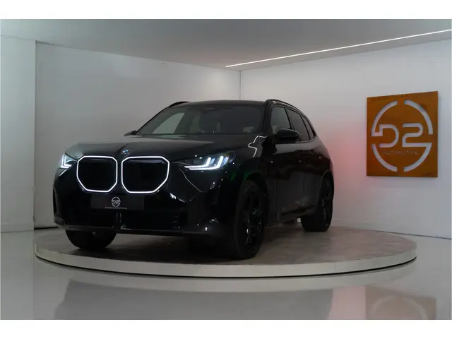 BMW X3 30e xDrive M-Sport Pro 300PK | Pano | Harman/Kardon | Sfeer | Drive Pro | Fabrieksgarantie