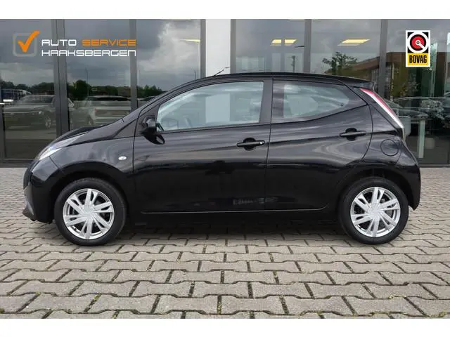 Toyota Aygo 1.0 VVT-i x | Camera | Lichtmetaal |